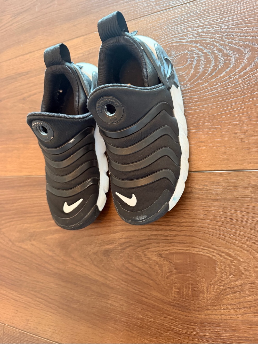 Nike Kids Black and White Slip-On Wave Sneakers